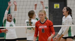 Lakeland Defeats Moscow in Four Sets