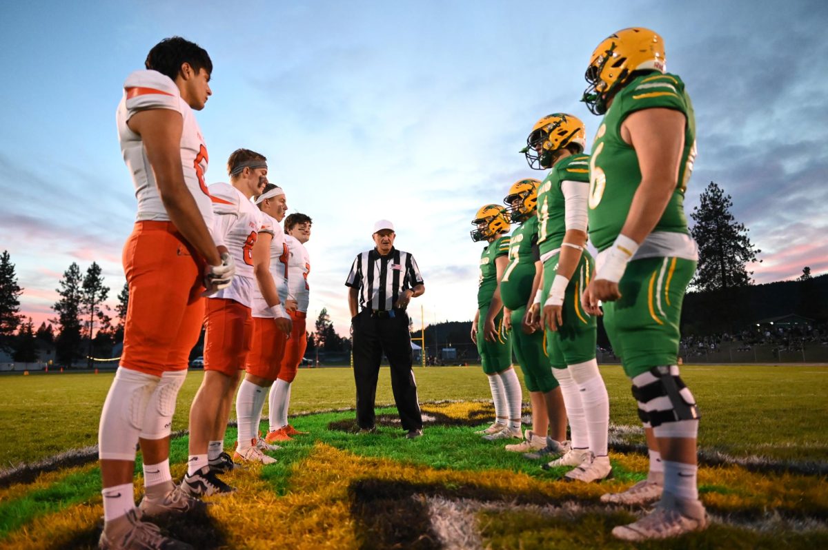 Lakeland and Post falls meet before the game.