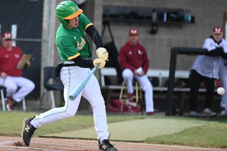 Griffin Tamagni batting
